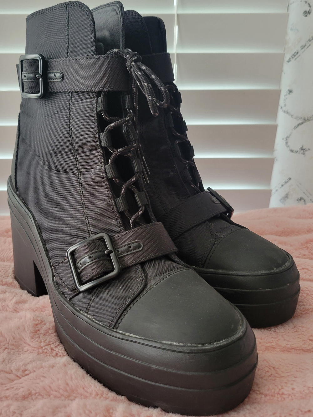 Black Limelight Combat Platform Lace-Up Buckle Ankle Boot Chunky Heel 8.5 Jasmyn